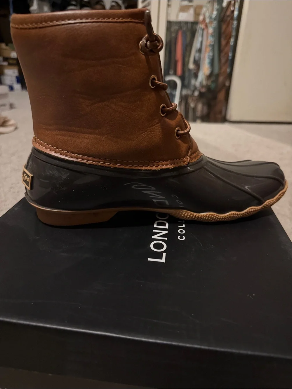 London Fog Brown and Dark Brown Waterproof Duck Boots Size 8